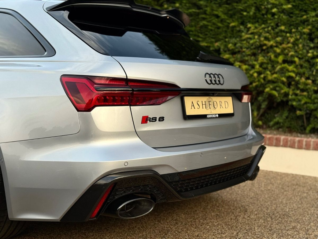 2021 Audi RS6