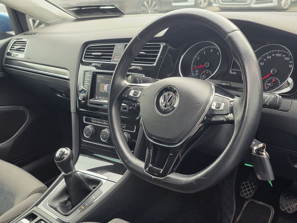 2014 Volkswagen Golf