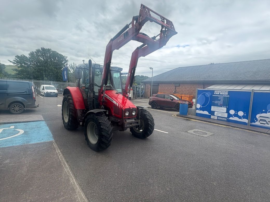 2011 Massey Ferguson 5455