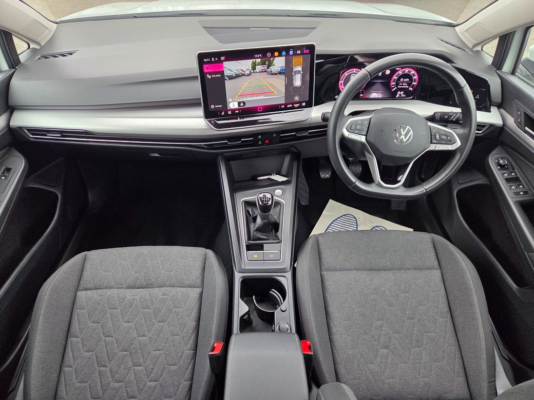 2025 Volkswagen Golf