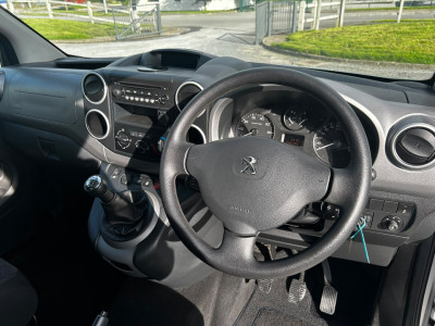 2018 Peugeot Partner Tepee