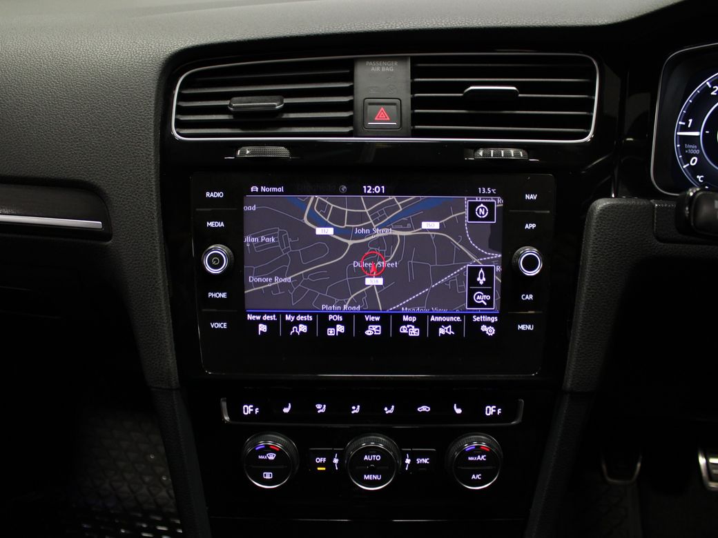 2017 Volkswagen Golf