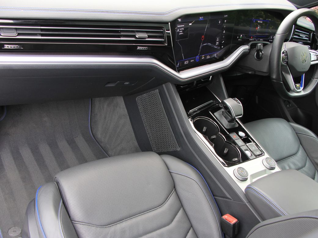 2022 Volkswagen Touareg
