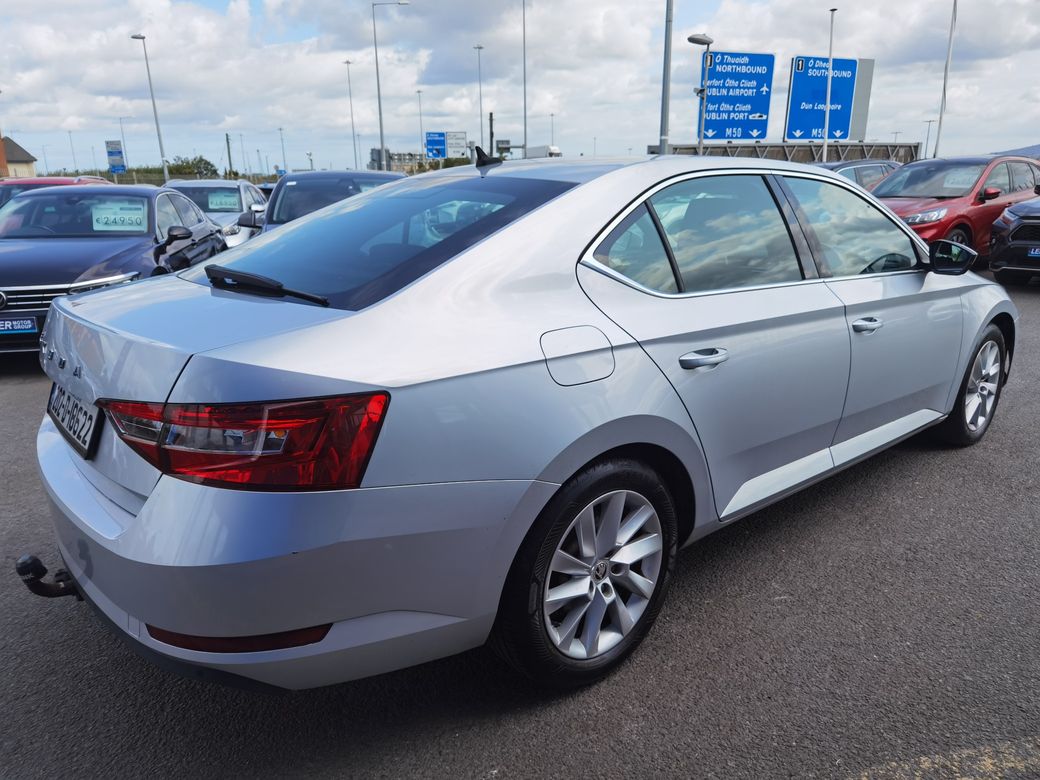 2020 Skoda Superb