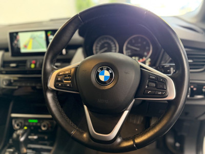 2017 BMW 218d