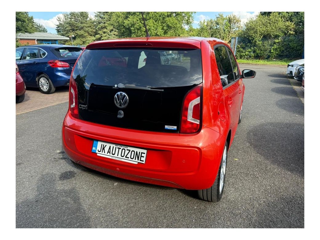 2014 Volkswagen up!