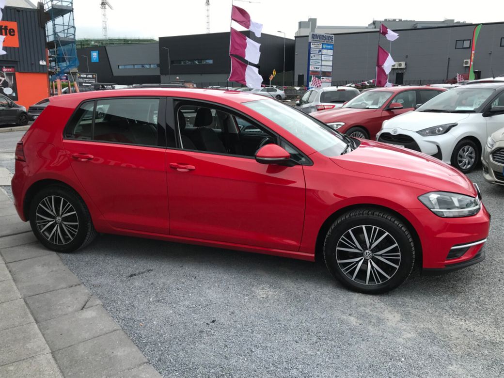 2017 Volkswagen Golf