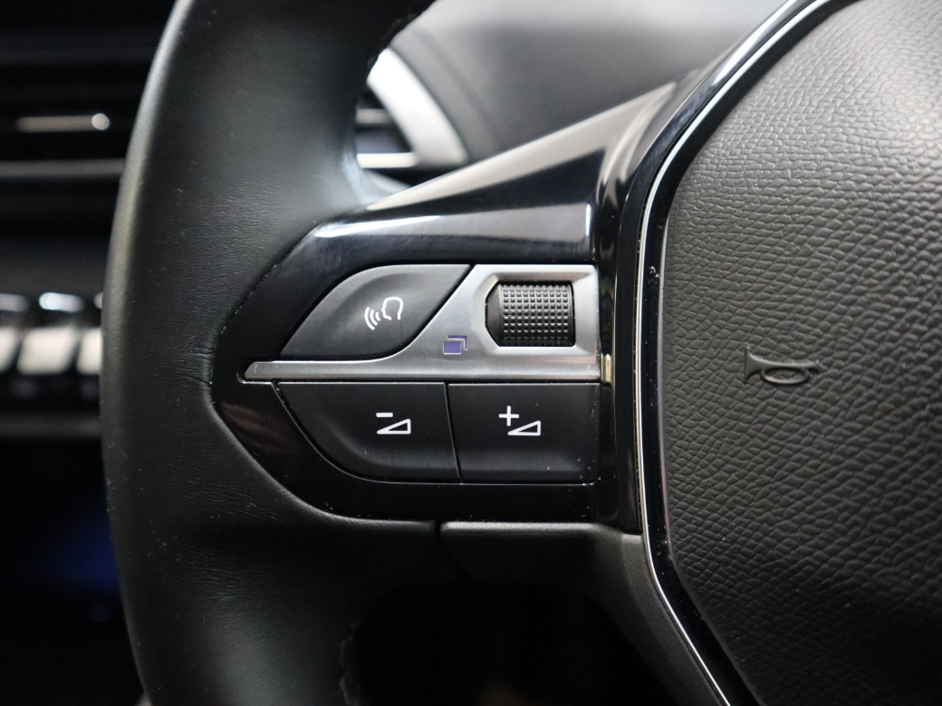 2021 Peugeot 3008