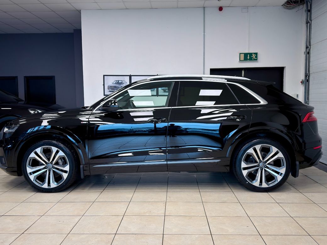 2020 Audi Q8