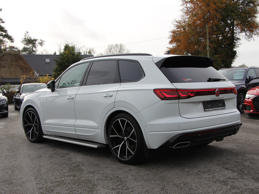 2024 Volkswagen Touareg