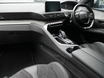 2019 Peugeot 5008