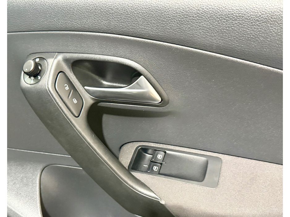 2014 Volkswagen Polo