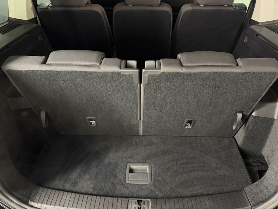 2018 Volkswagen Touran