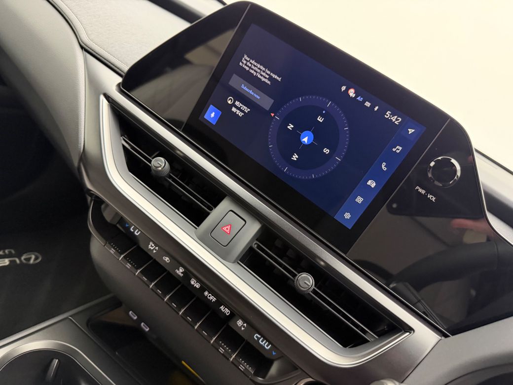 2026 Lexus UX 300e
