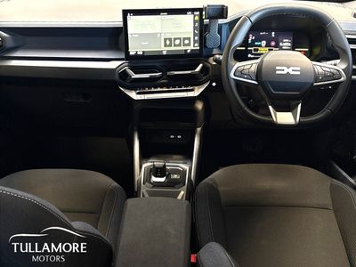 2025 Dacia Duster