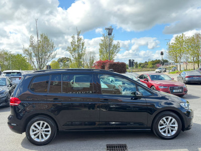 2016 Volkswagen Touran
