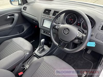 2017 Volkswagen Polo