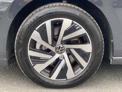 2023 Volkswagen Golf