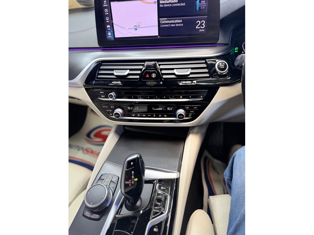 2021 BMW 5 Series