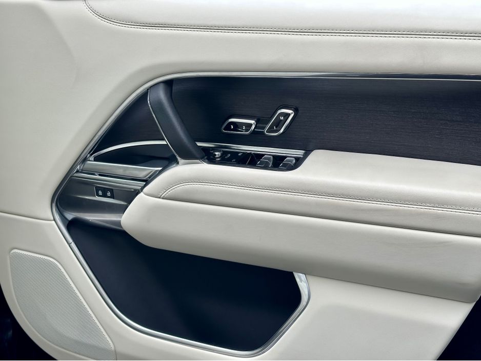 2025 Land Rover Range Rover