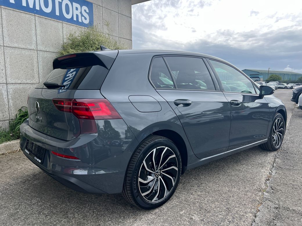 2022 Volkswagen Golf