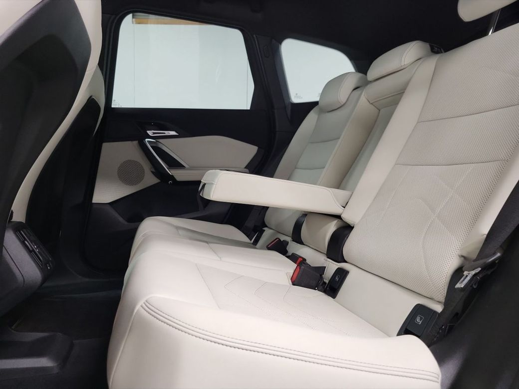 2026 BMW iX1