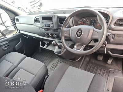 2024 Renault Master