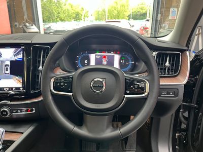 2024 Volvo XC60