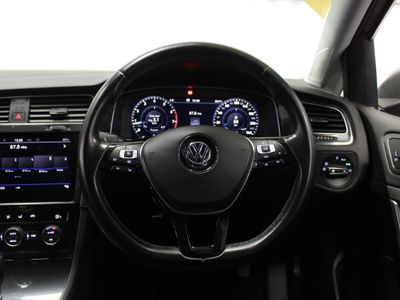 2019 Volkswagen Golf