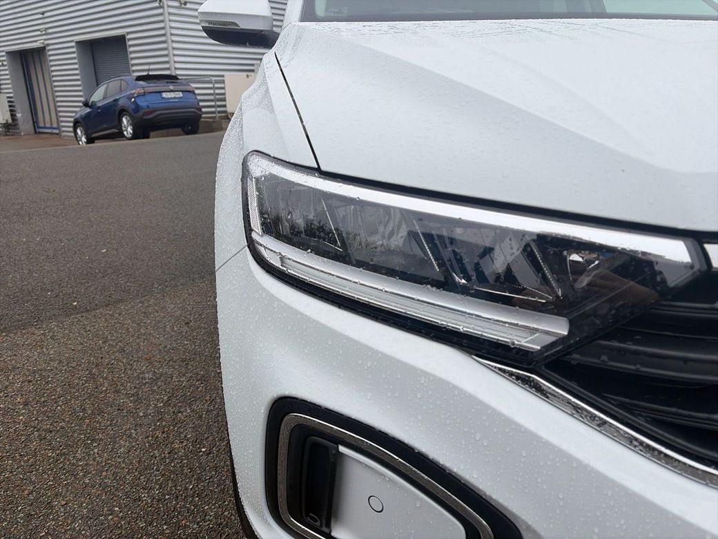 2025 Volkswagen T-Roc