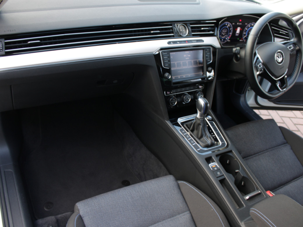 2016 Volkswagen Passat