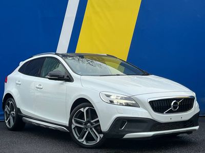 2018 Volvo V40
