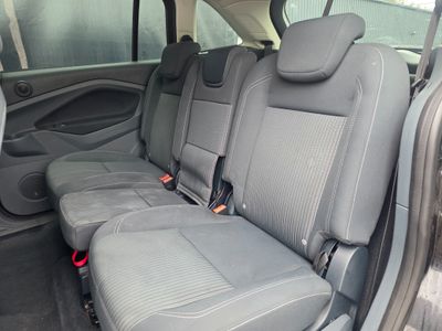 2015 Ford Grand C-Max