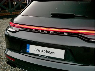 2023 Porsche Panamera