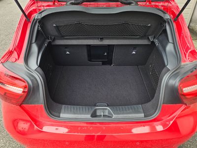 2016 Mercedes-Benz A 180