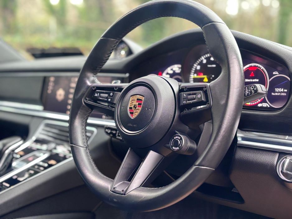 2023 Porsche Panamera