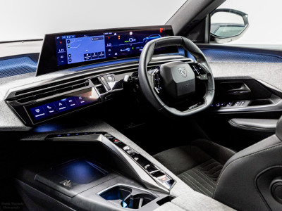 2024 Peugeot 5008