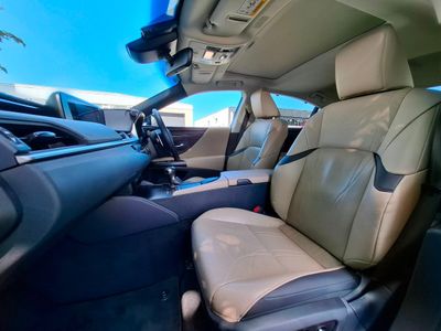 2021 Lexus ES 300h