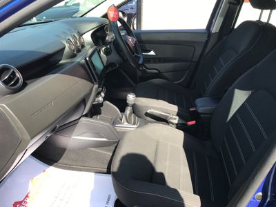 2022 Dacia Duster