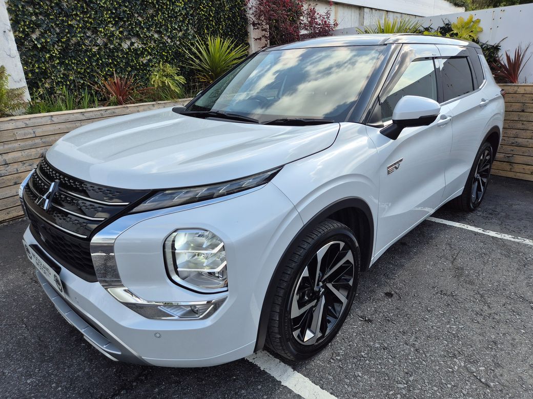 2023 Mitsubishi Outlander