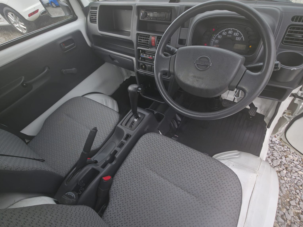 2017 Nissan Clipper