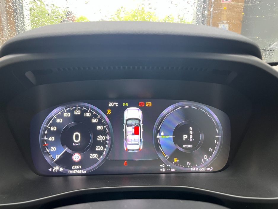2022 Volvo XC40