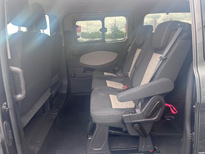 2018 Ford Tourneo