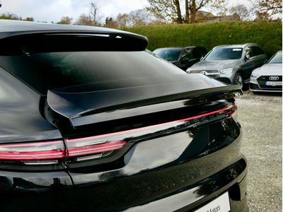 2022 Porsche Cayenne