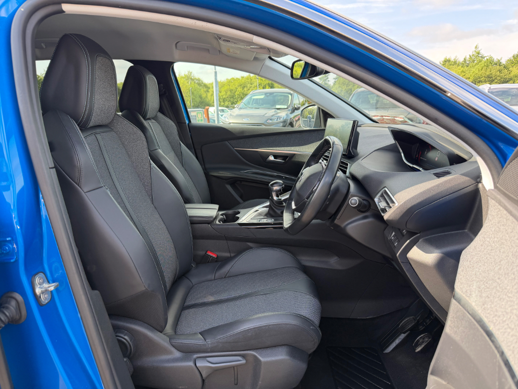 2022 Peugeot 3008