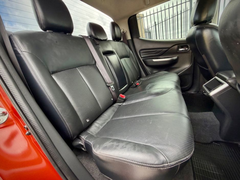 2020 Mitsubishi L200