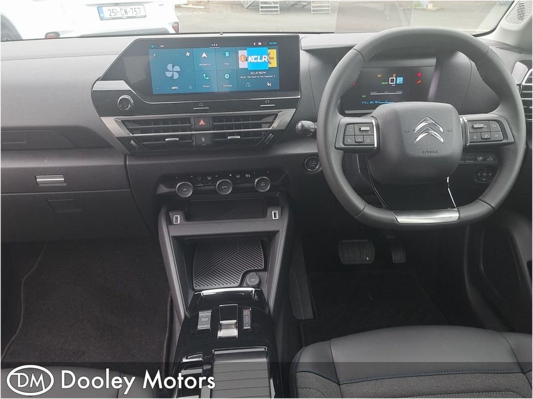 2025 Citroen e-C4 X