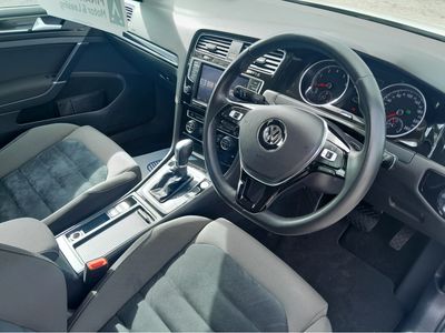2016 Volkswagen Golf