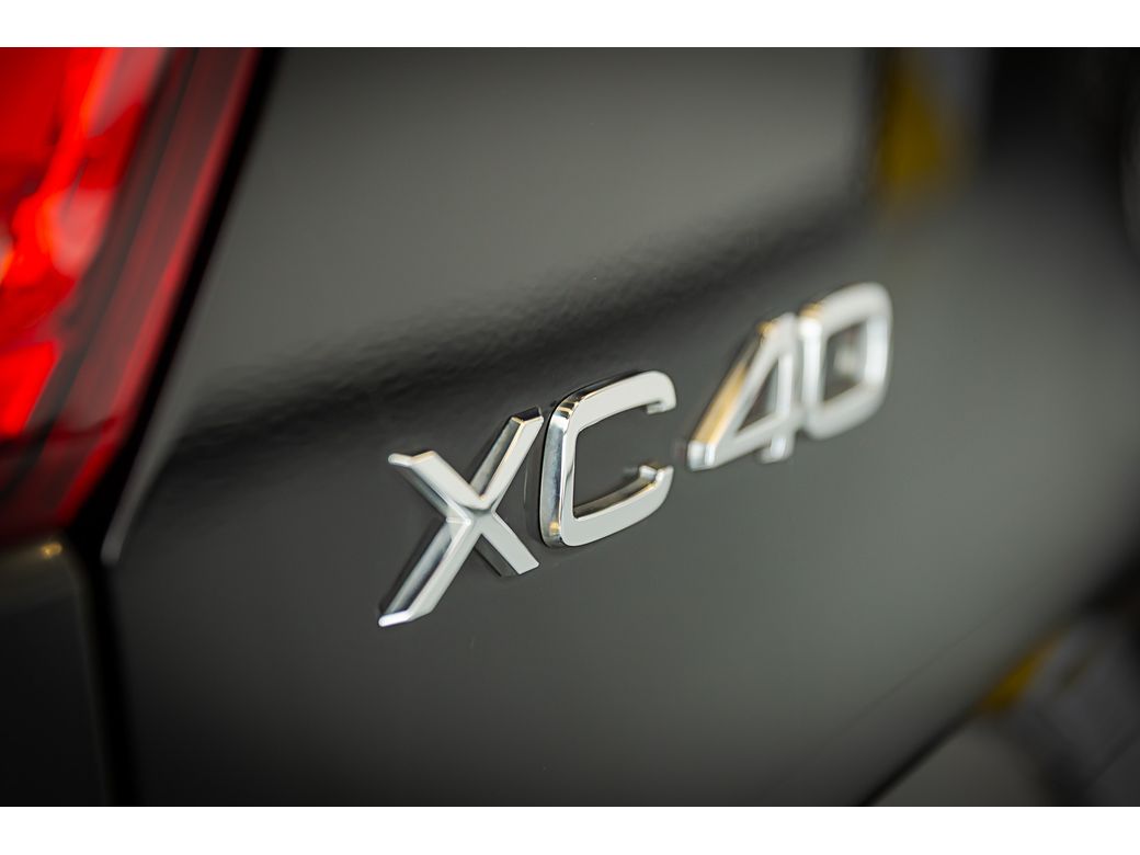 2022 Volvo XC40