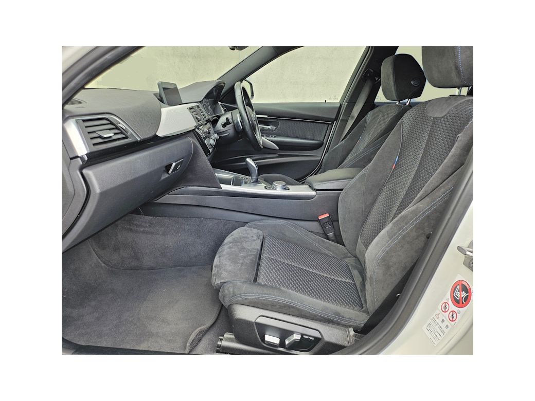 2016 BMW 320